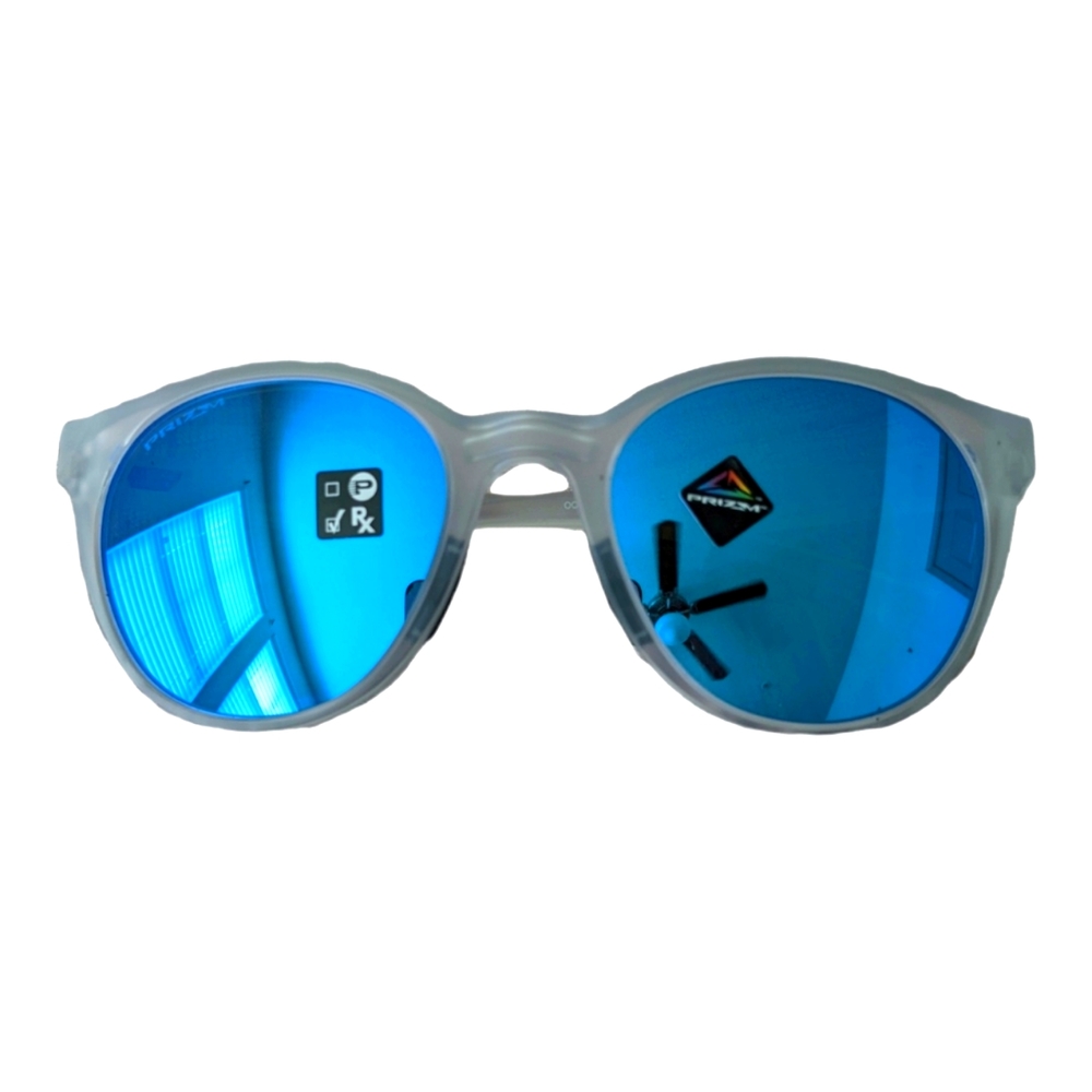 Oakley’s Women’s Prizm Sapphire Lenses, Matte Clear Frame